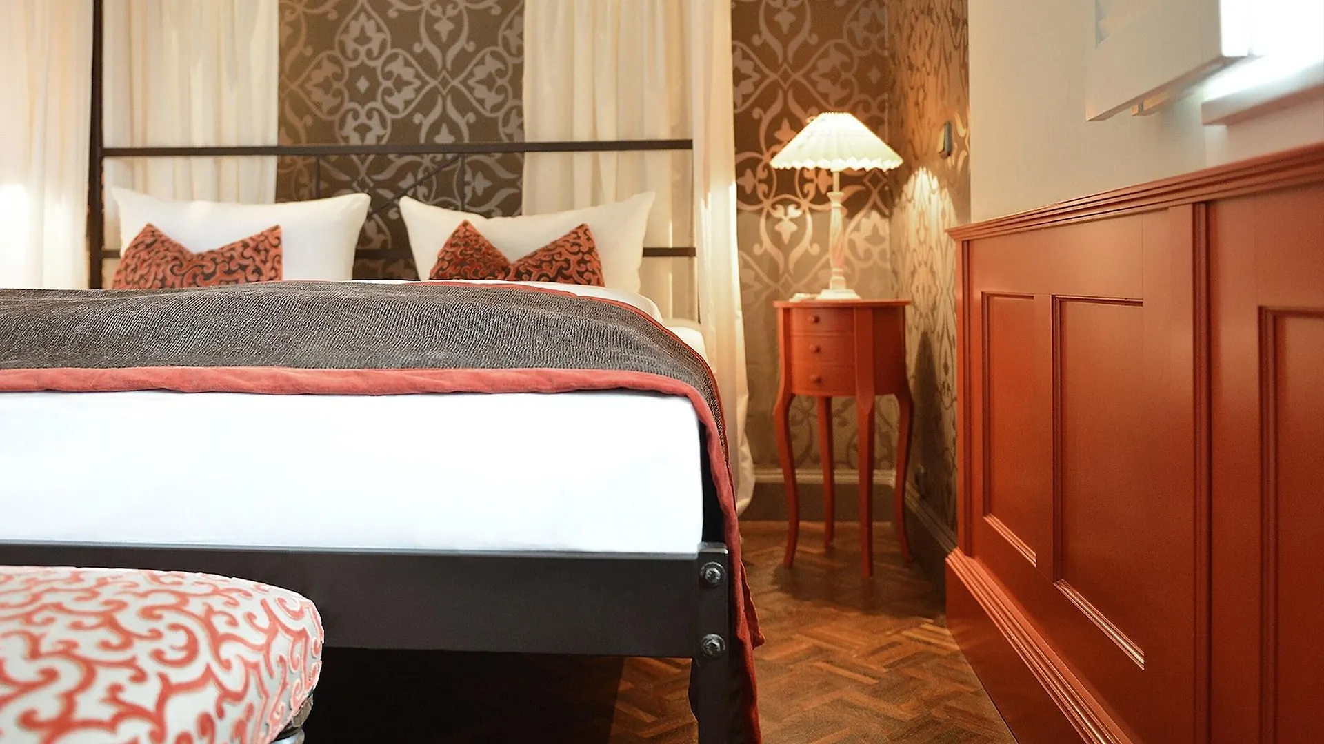 **** Hotel Villa Mittermeier, Hotellerie & Restaurant Rothenburg ob der Tauber Niemcy